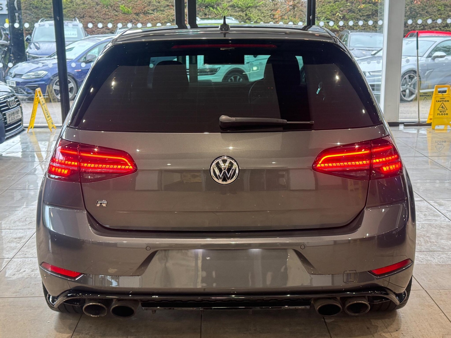 Used Volkswagen Golf 2019 for sale - 76689044: Photo 5