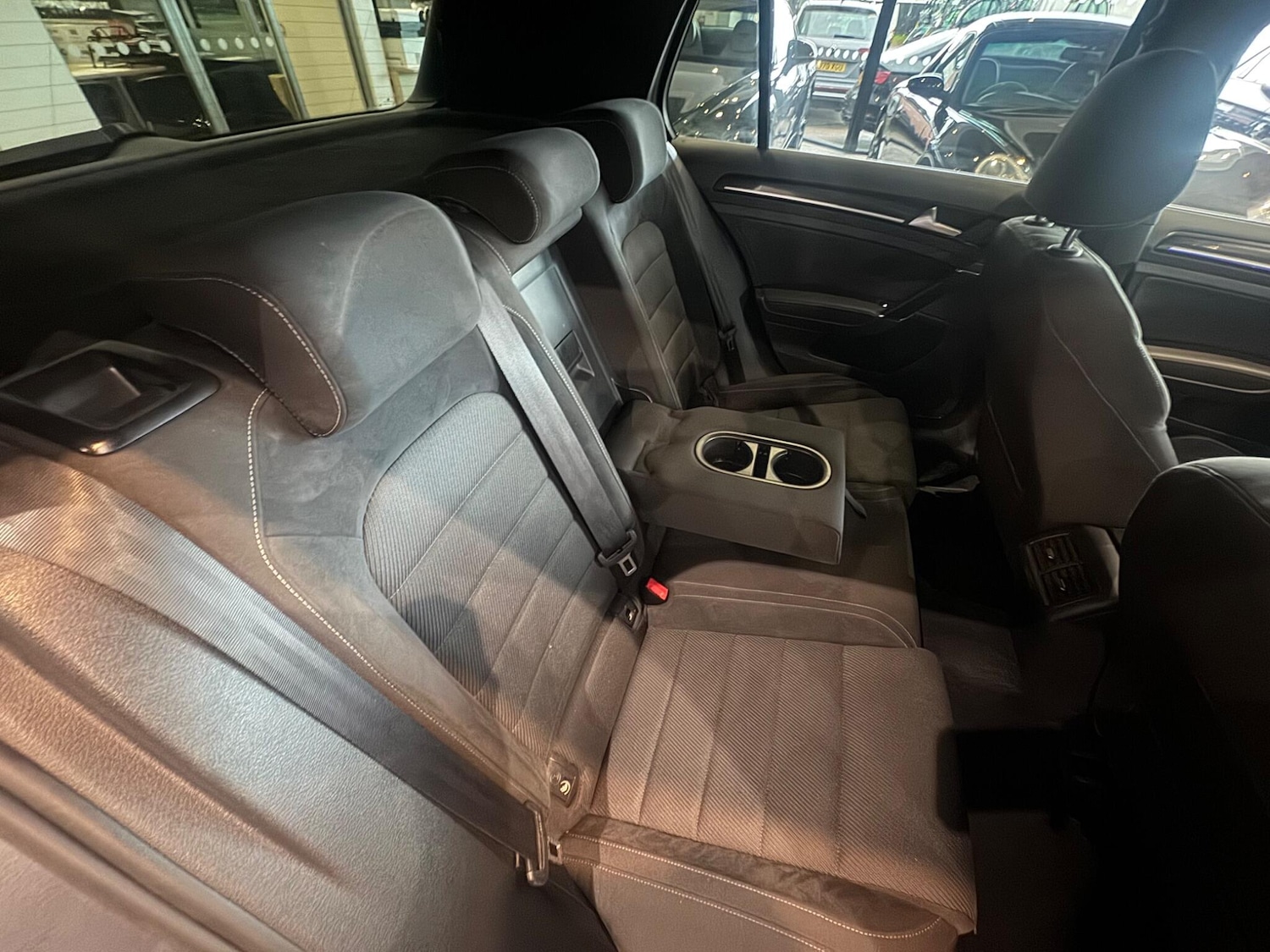 Used Volkswagen Golf 2019 for sale - 76689044: Photo 7