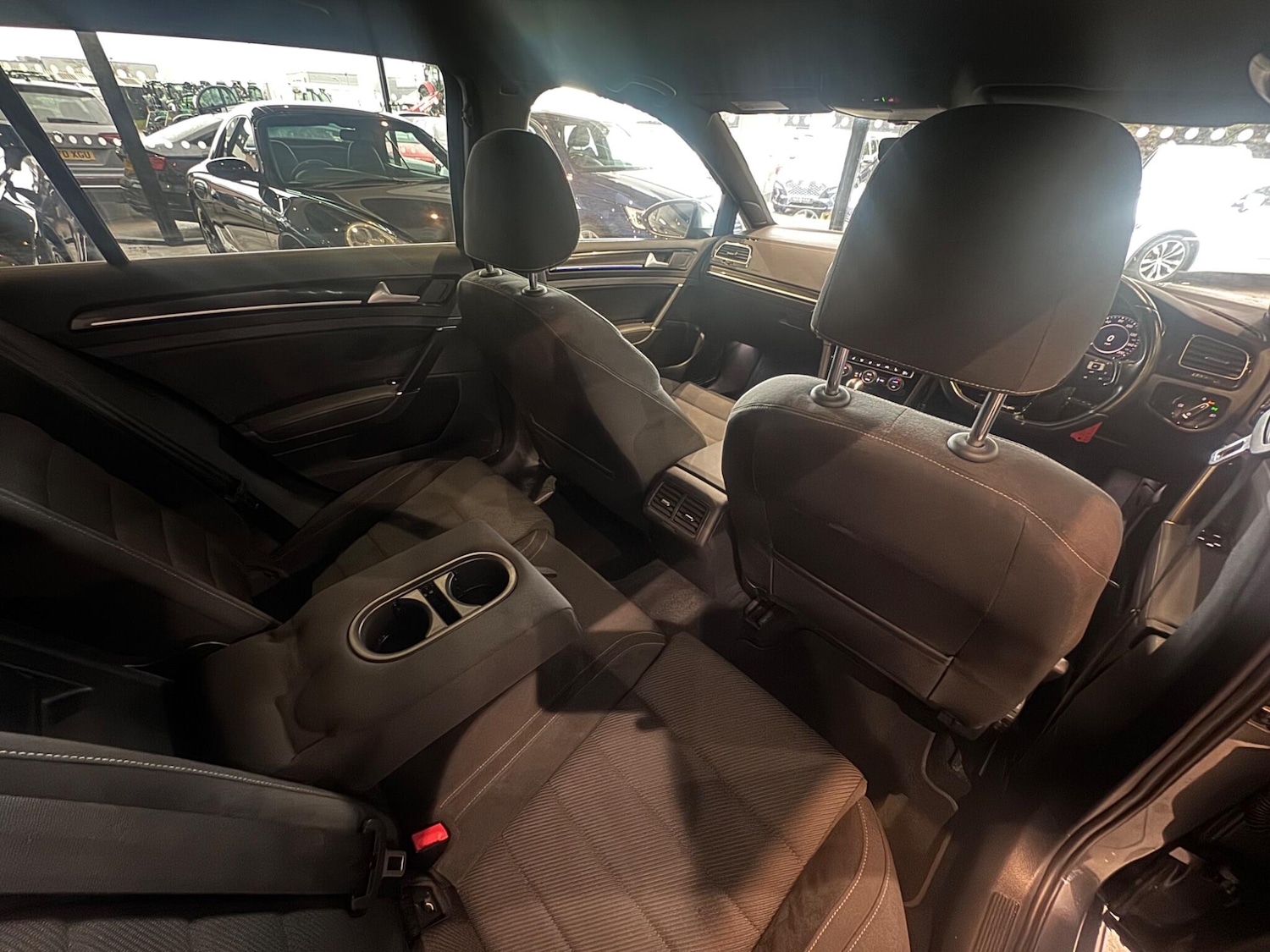 Used Volkswagen Golf 2019 for sale - 76689044: Photo 8