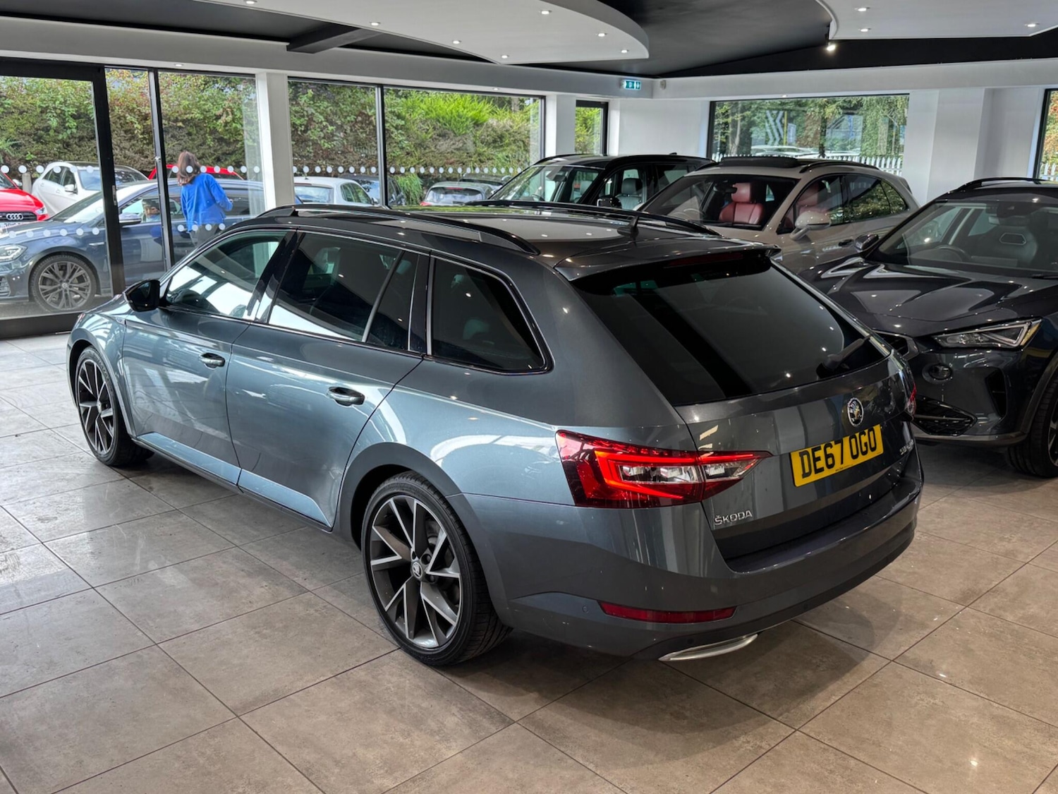 Used Skoda Superb 2017 for sale - 76001192: Photo 38