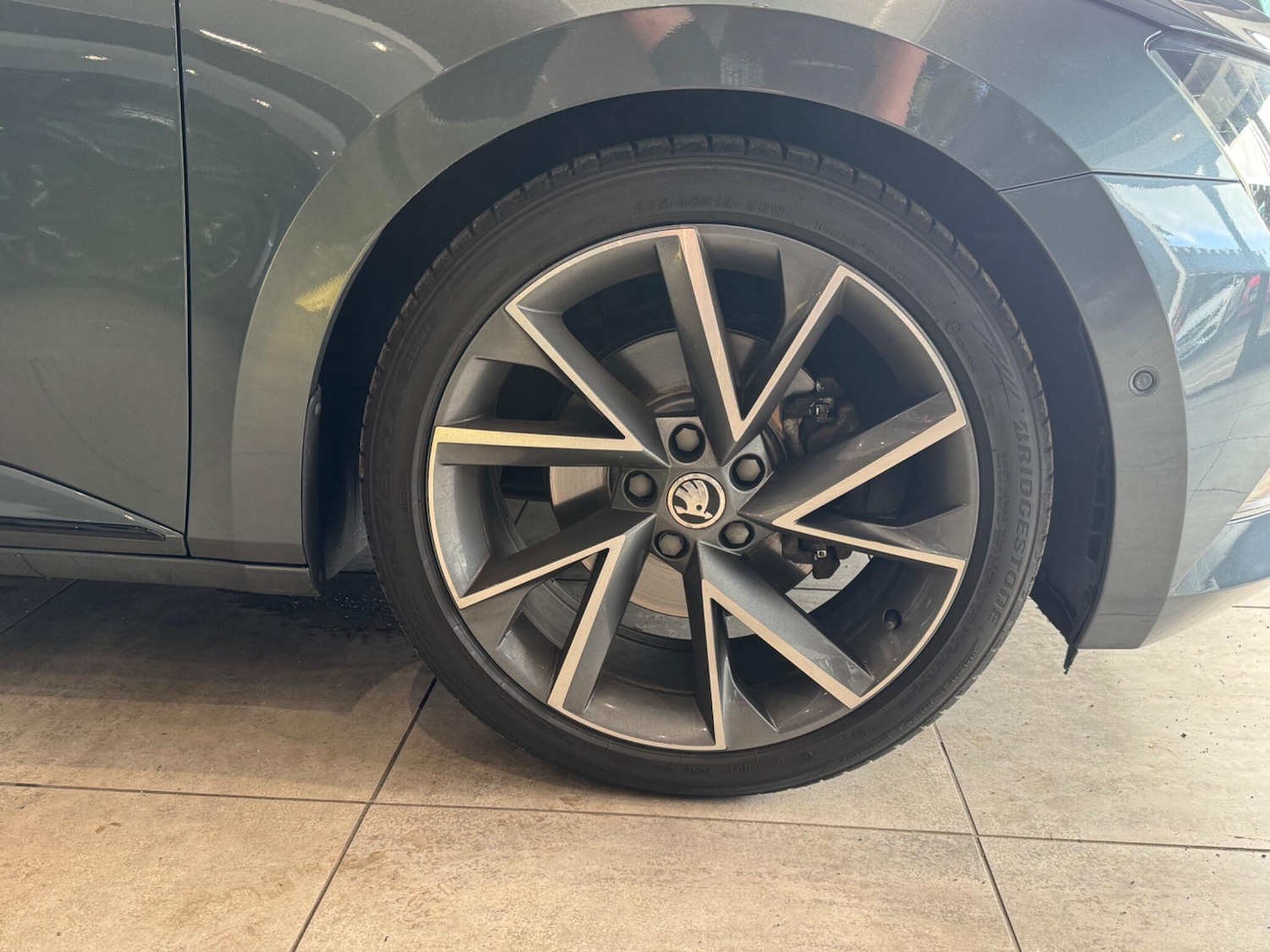 Used Skoda Superb 2017 for sale - 76001192: Photo 41