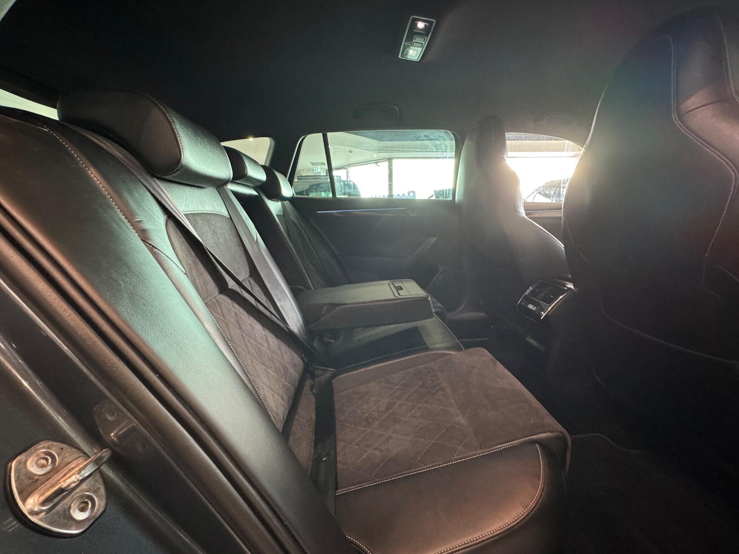 Used Skoda Superb 2017 for sale - 76001192: Photo 51