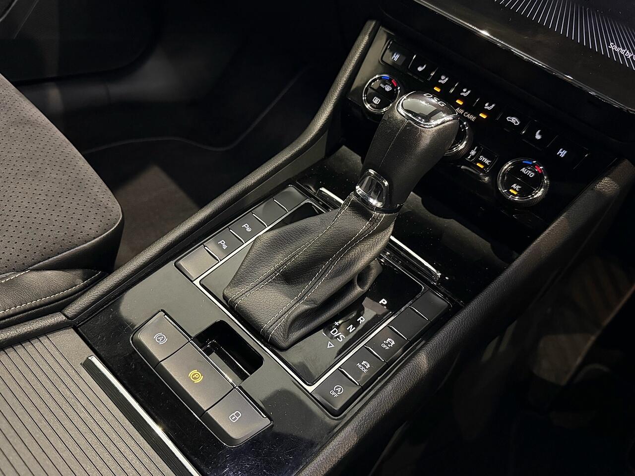 Used Skoda Superb 2017 for sale - 77645916: Photo 15