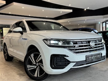 2019 (19) - 3.0 V6 TDI 4Motion 231 R-Line Tech 5dr Tip Auto