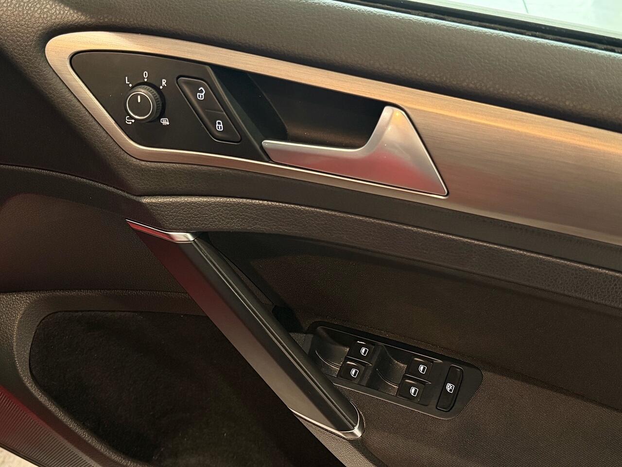 Used Volkswagen Golf 2014 for sale - 77456143: Photo 11