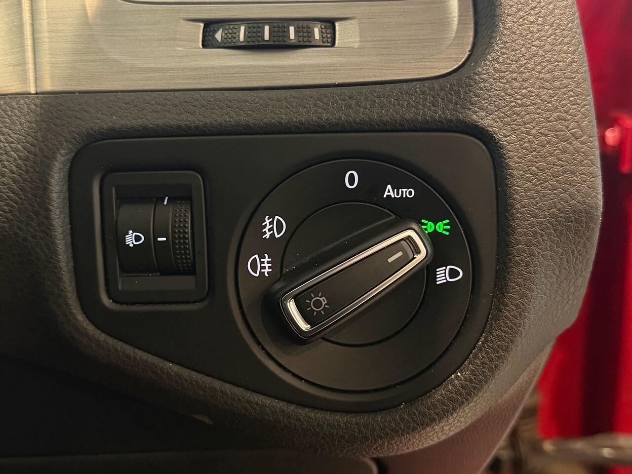 Used Volkswagen Golf 2014 for sale - 77456143: Photo 12