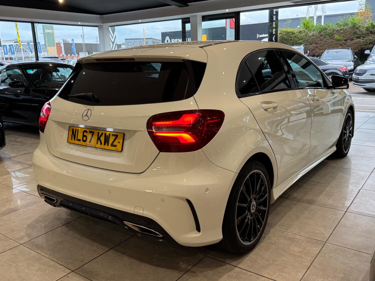 Used Mercedes-Benz A-Class 2017 for sale - 76499898: Photo 6