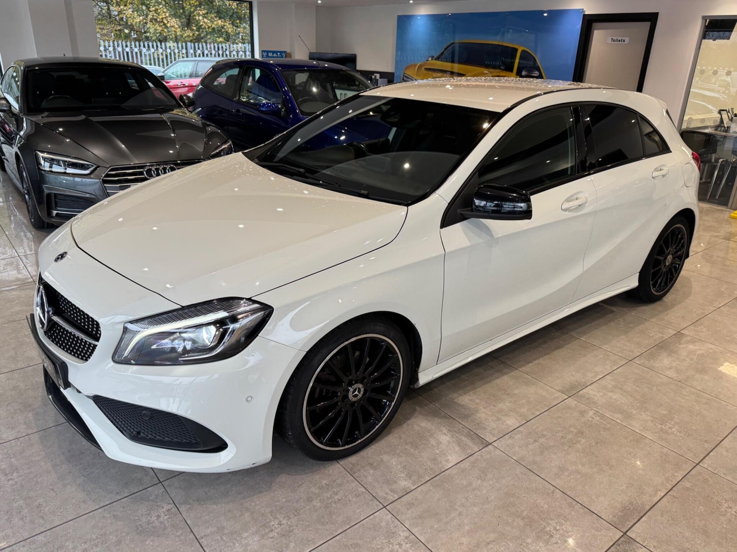 Used Mercedes-Benz A-Class 2017 for sale - 76499898: Photo 9