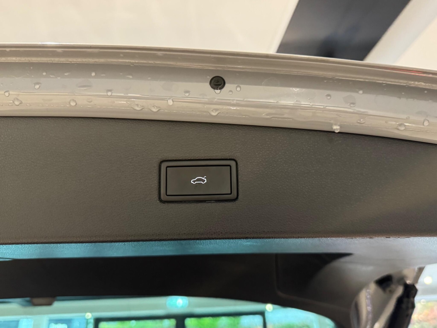 Used Volkswagen Tiguan 2021 for sale - 76549808: Photo 15