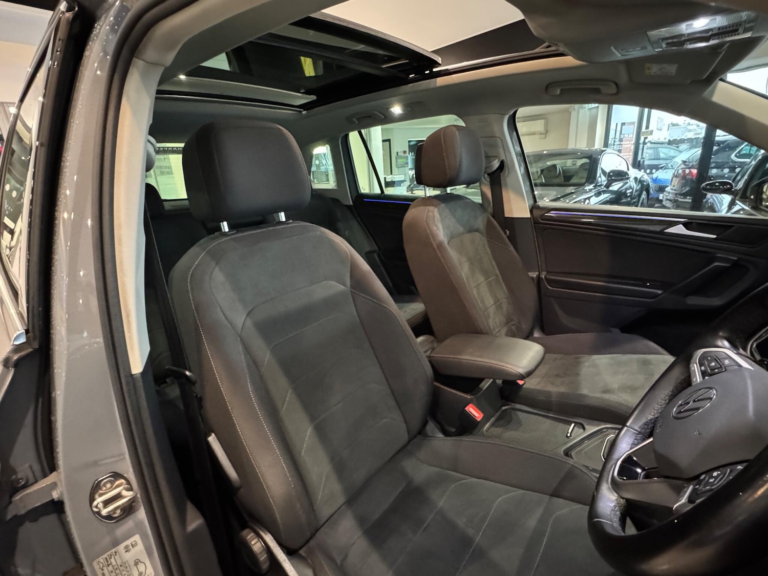 Used Volkswagen Tiguan 2021 for sale - 76549808: Photo 18