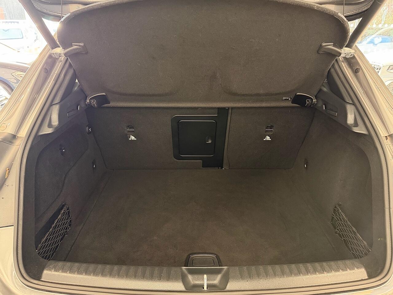 Used Mercedes-Benz GLA for sale - 77587309: Photo 26