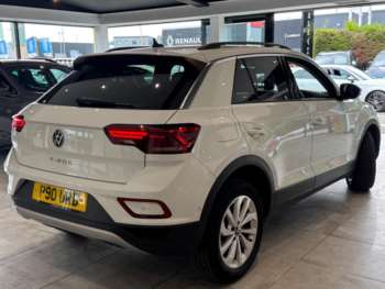 Used Volkswagen T-Roc 2022 for sale - 75152862: Photo