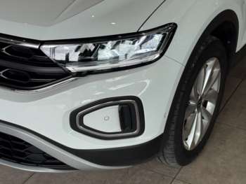 Used Volkswagen T-Roc 2022 for sale - 75152862: Photo