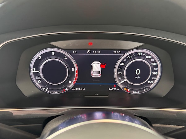 Used Volkswagen Tiguan 2018 for sale - 76326442: Photo 28