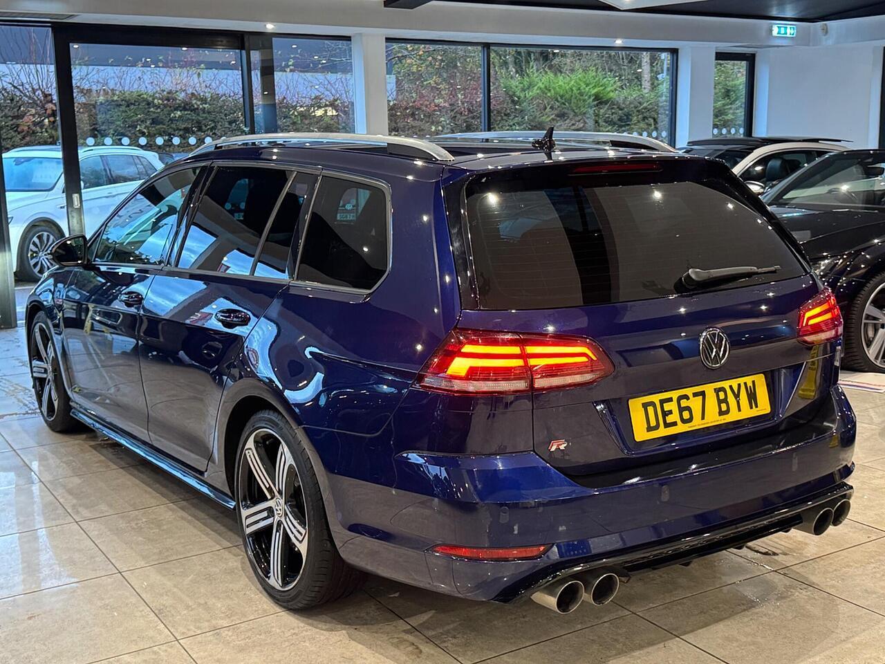 Used Volkswagen Golf 2017 for sale - 76689097: Photo 17