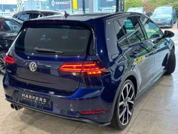 Used Volkswagen Golf 2019 for sale - 74989617: Photo