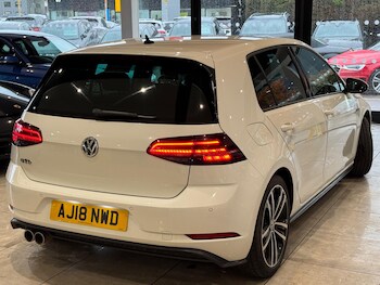 Used Volkswagen Golf 2018 for sale - 76456854: Photo