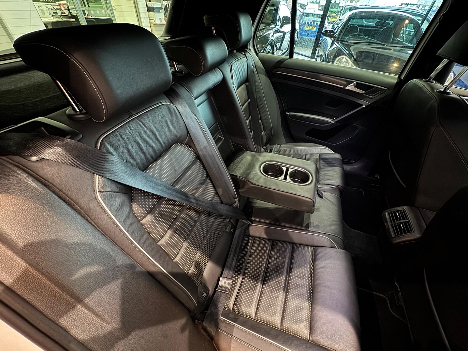 Used Volkswagen Golf 2018 for sale - 76456854: Photo 7