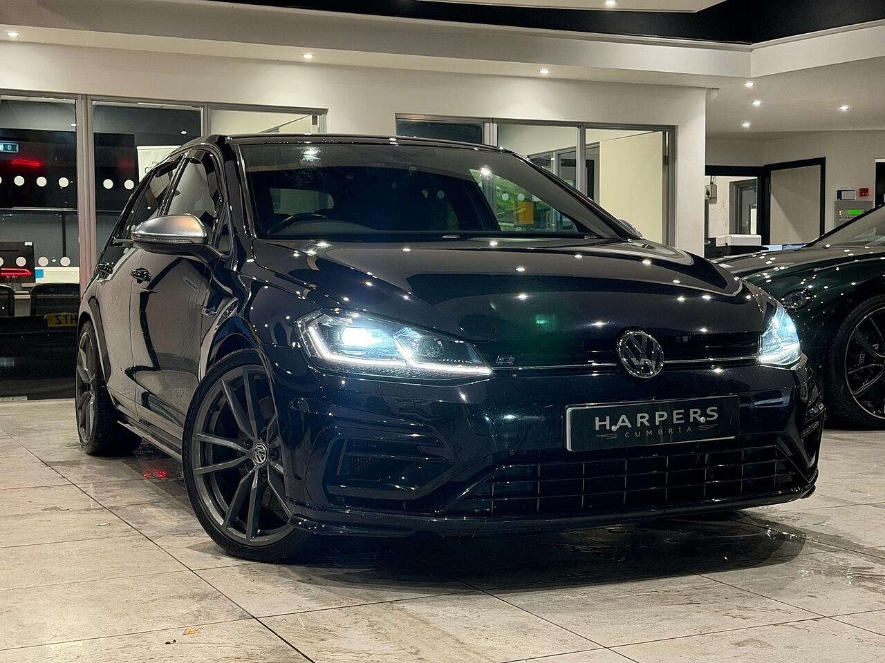 Used Volkswagen Golf 2019 for sale - 76823548: Photo 1