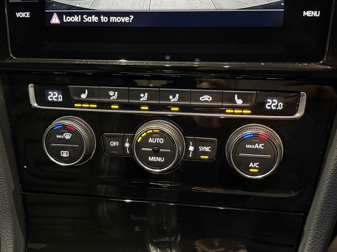 Used Volkswagen Golf 2019 for sale - 76823548: Photo 20