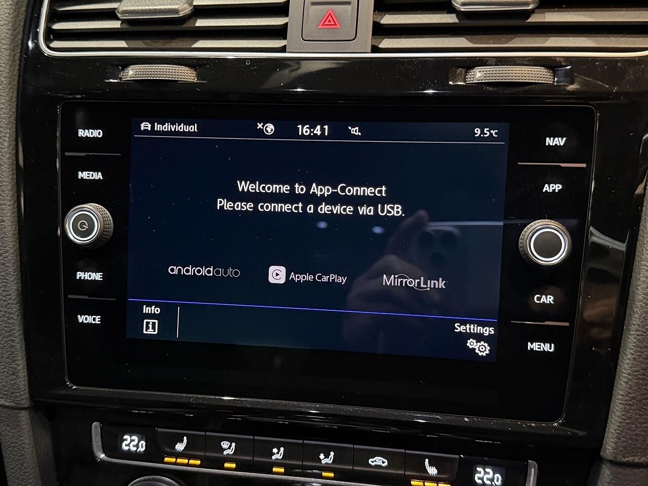 Used Volkswagen Golf 2019 for sale - 76823548: Photo 23