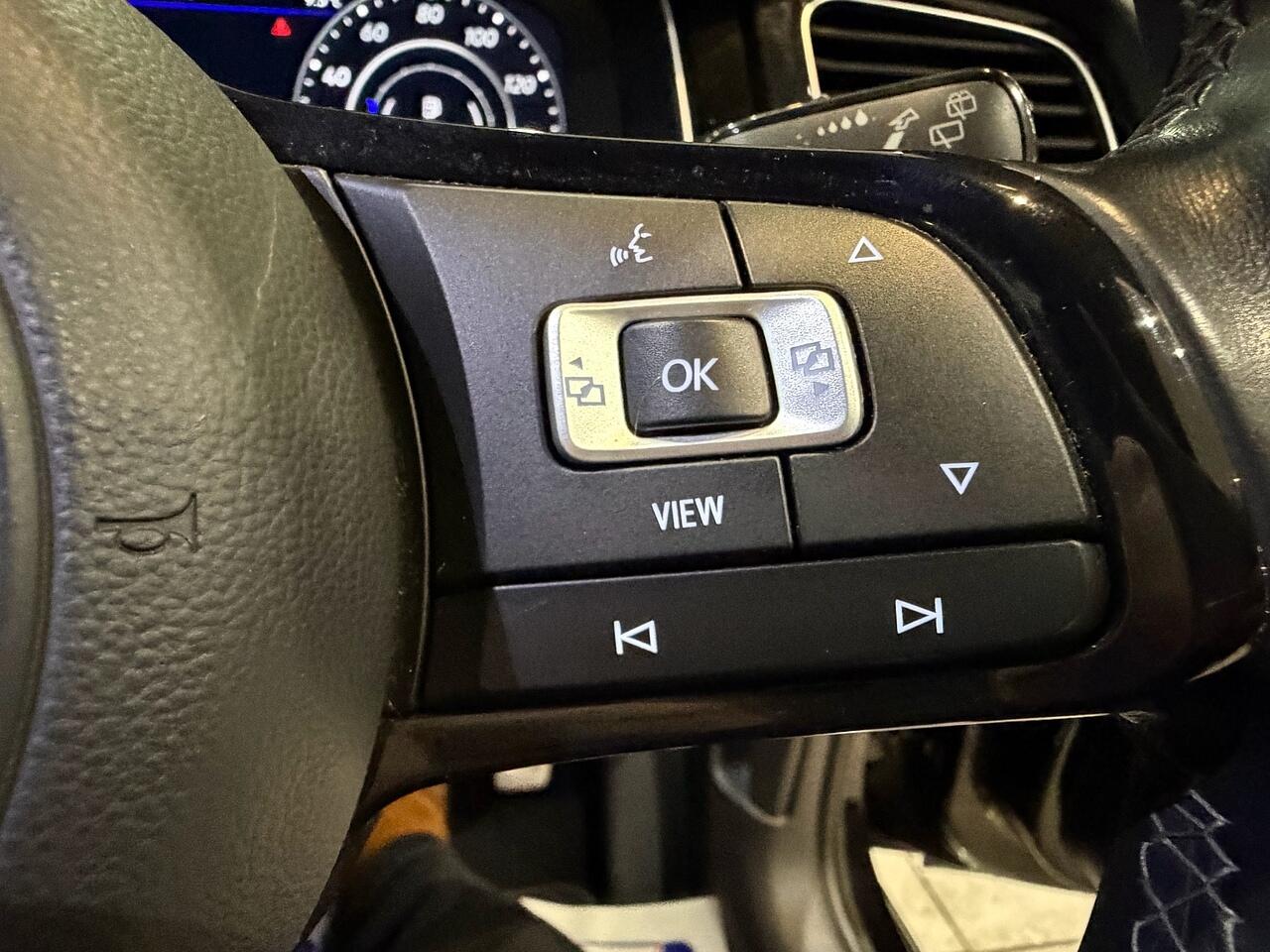 Used Volkswagen Golf 2019 for sale - 76823548: Photo 27