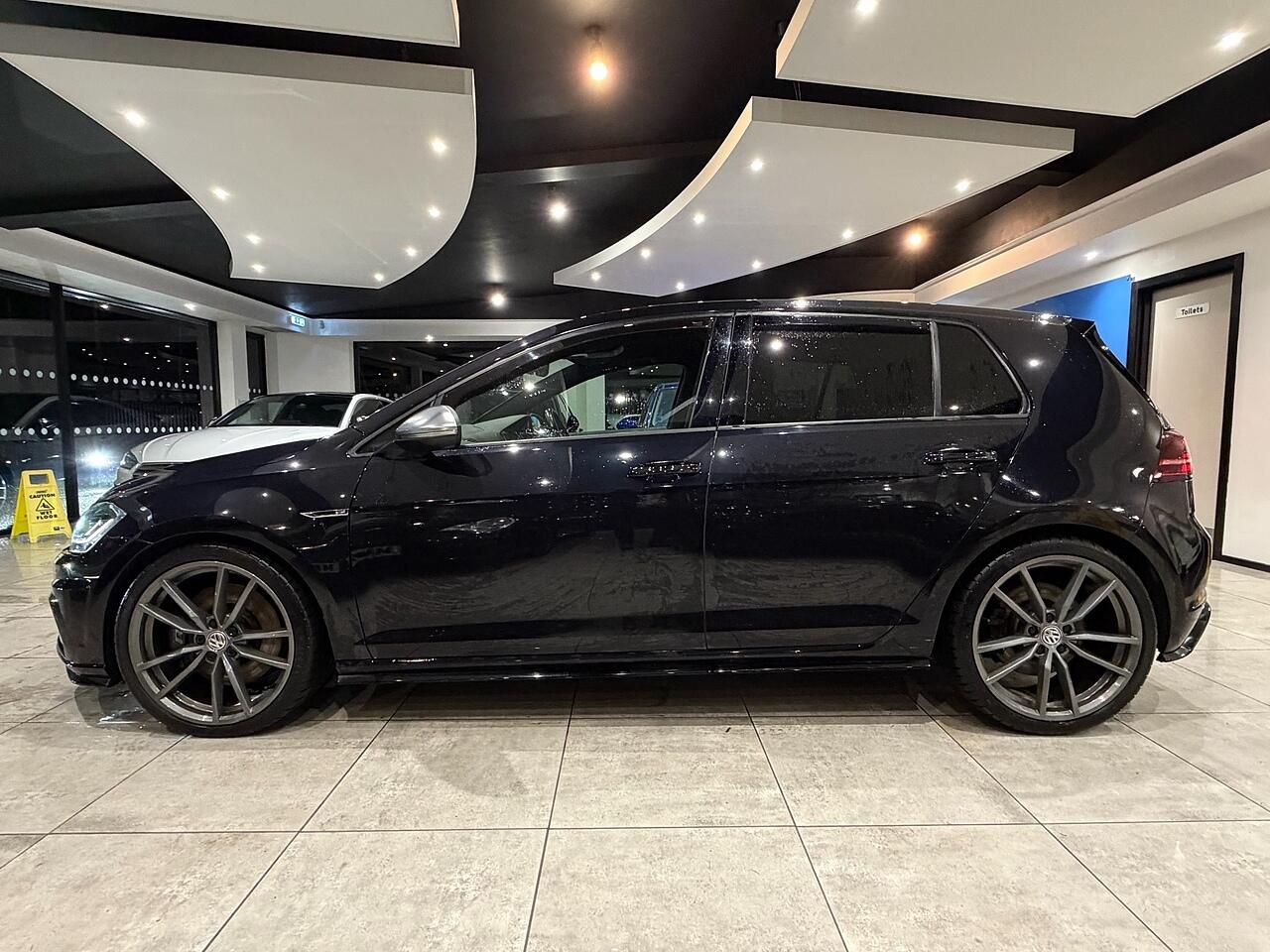 Used Volkswagen Golf 2019 for sale - 76823548: Photo 6