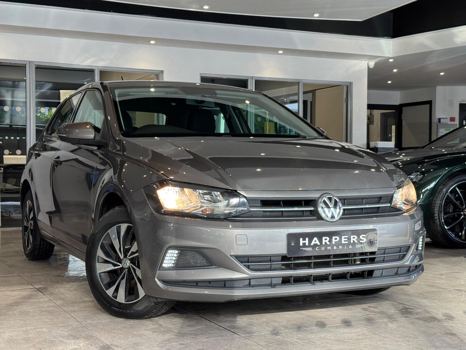 Used Volkswagen Polo 2018 for sale - 76441232: Photo 1