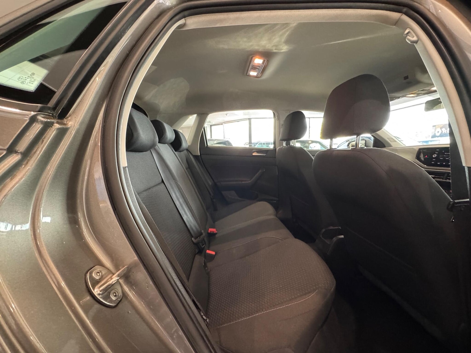 Used Volkswagen Polo 2018 for sale - 76441232: Photo 14