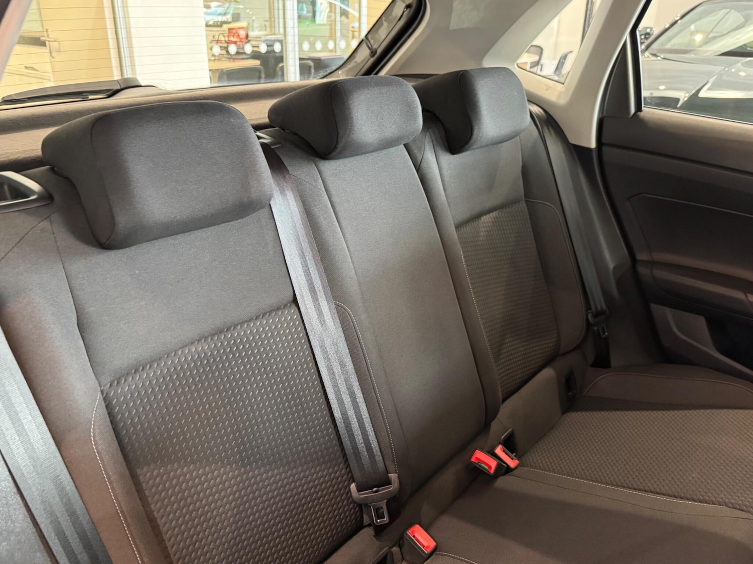 Used Volkswagen Polo 2018 for sale - 76441232: Photo 15