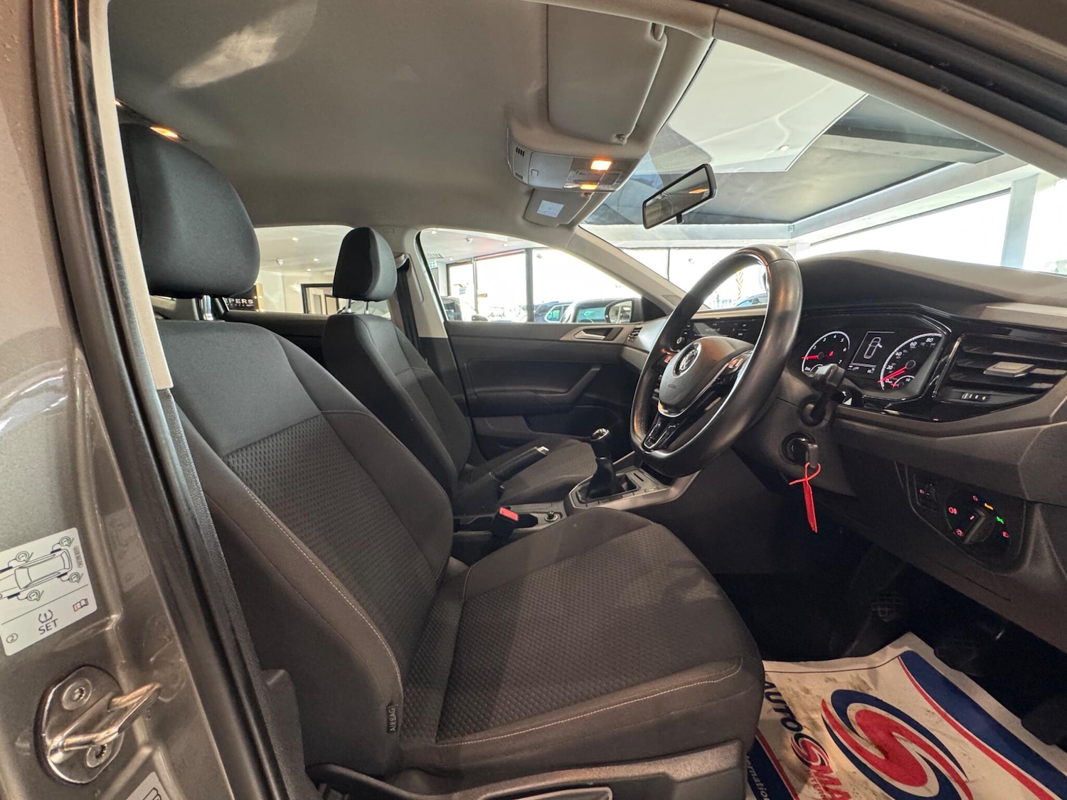 Used Volkswagen Polo 2018 for sale - 76441232: Photo 17