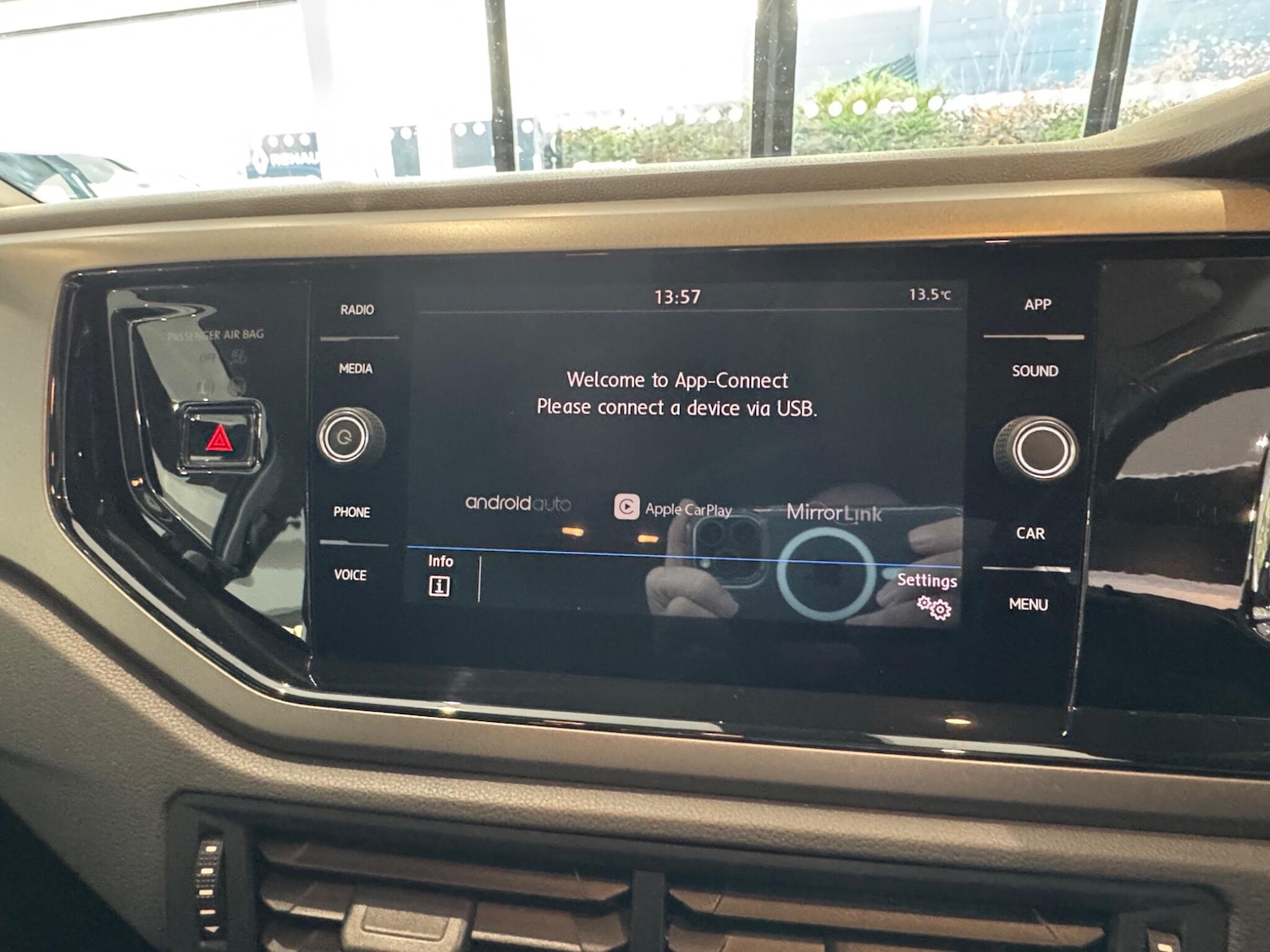 Used Volkswagen Polo 2018 for sale - 76441232: Photo 20