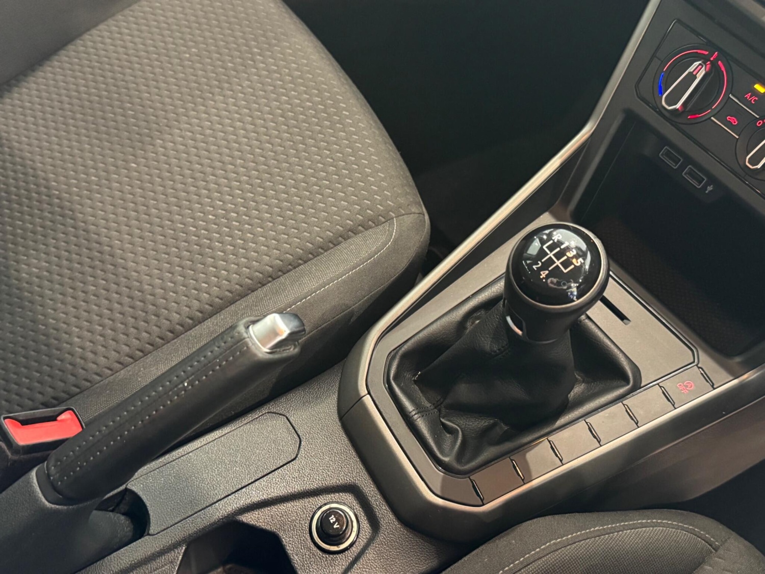 Used Volkswagen Polo 2018 for sale - 76441232: Photo 23