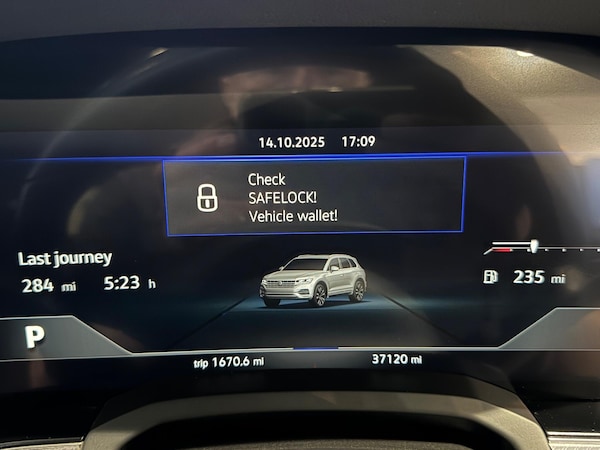 Used Volkswagen Touareg 2021 for sale - 76270395: Photo 13