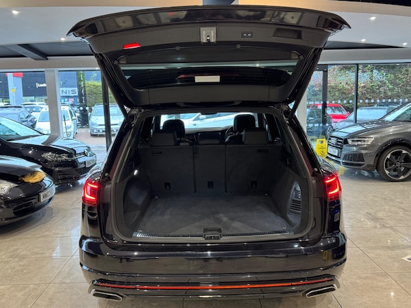 Used Volkswagen Touareg 2021 for sale - 76270395: Photo 6