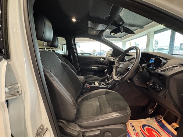 Used Ford Kuga 2017 for sale - 76295581: Photo 17