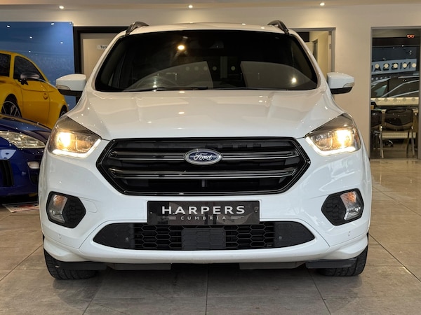 Used Ford Kuga 2017 for sale - 76295581: Photo 2
