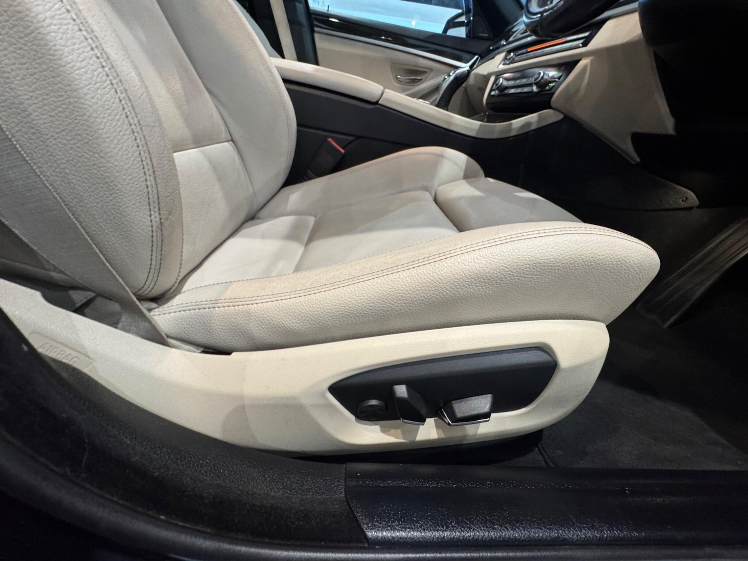 Used BMW 5 Series for sale - 76440729: Photo 11