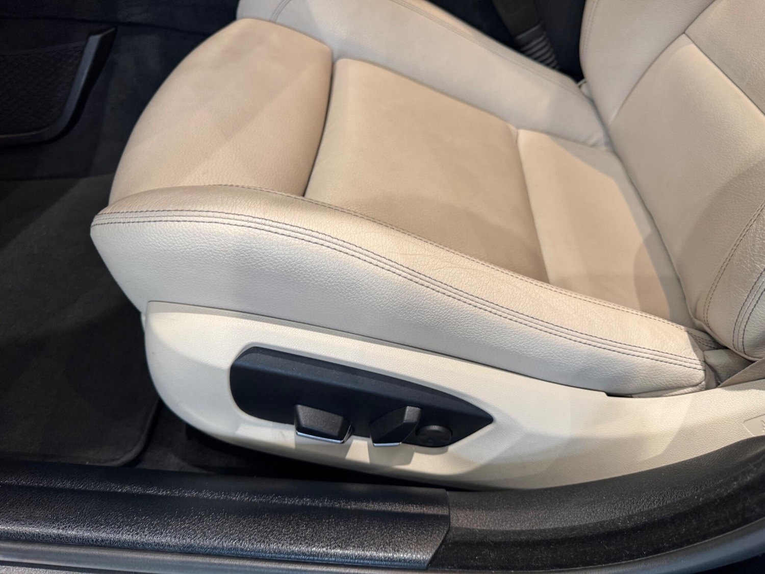 Used BMW 5 Series for sale - 76440729: Photo 13