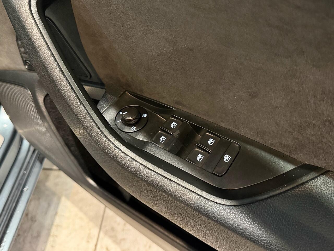 Used Skoda Superb 2017 for sale - 76952650: Photo 13