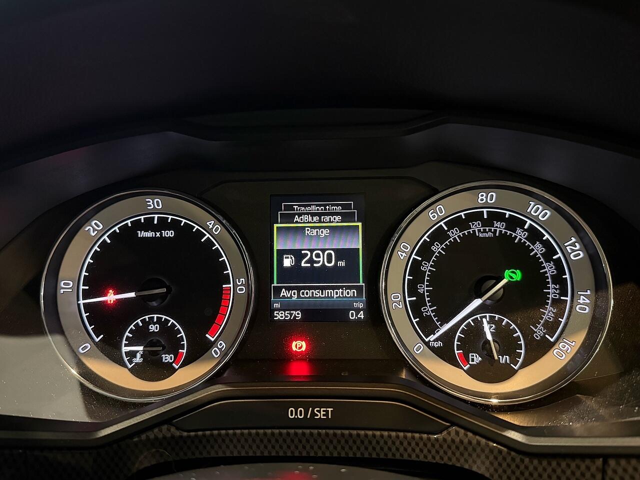 Used Skoda Superb 2017 for sale - 76952650: Photo 28