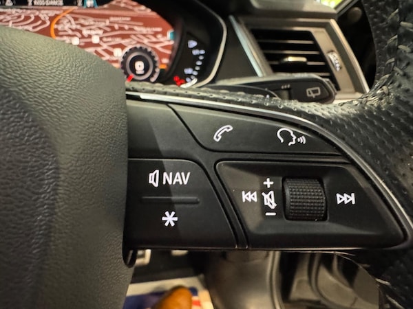 Used Audi Q5 2017 for sale - 76270113: Photo 31