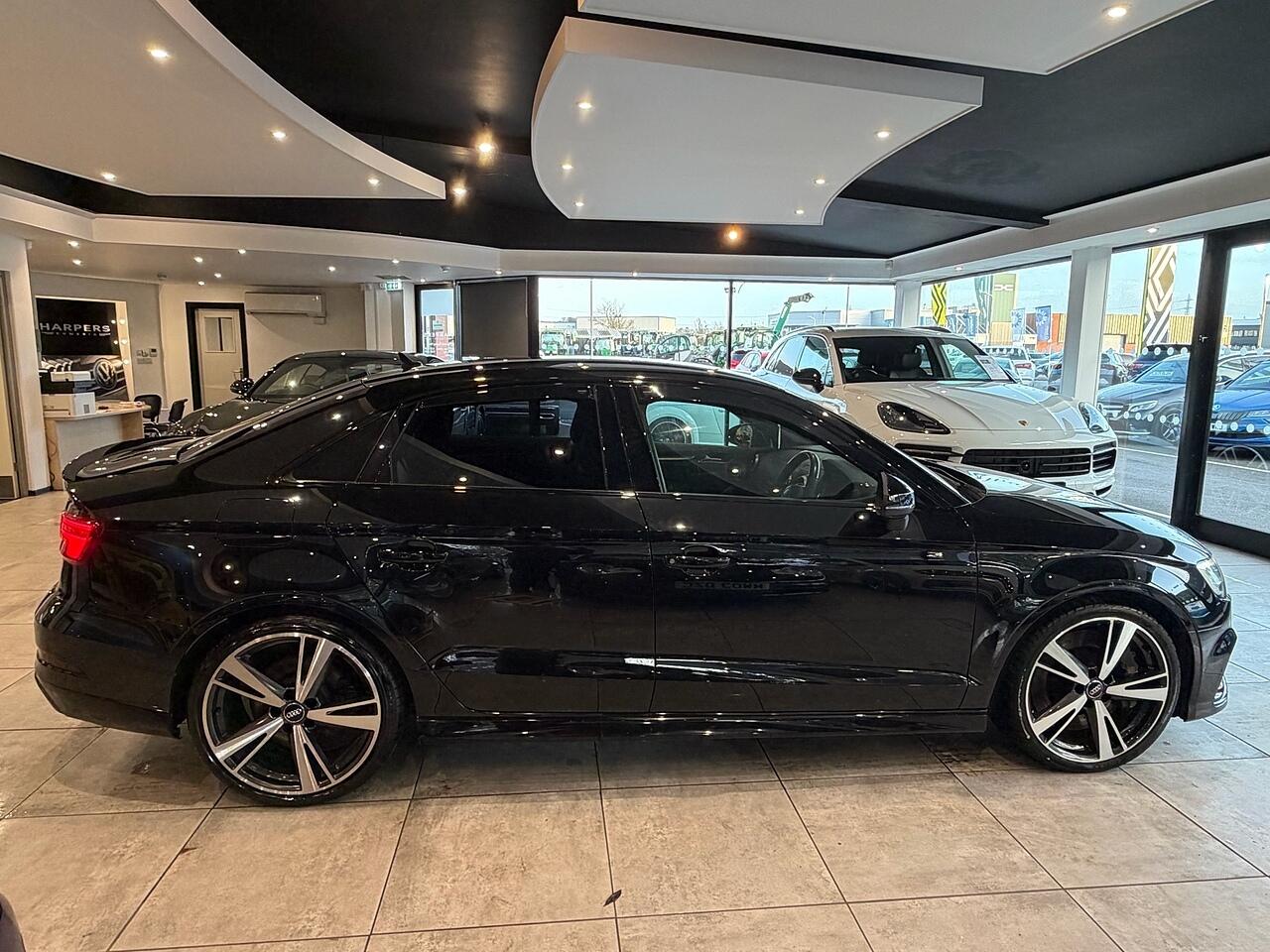 Used Audi RS3 2018 for sale - 76866082: Photo 10