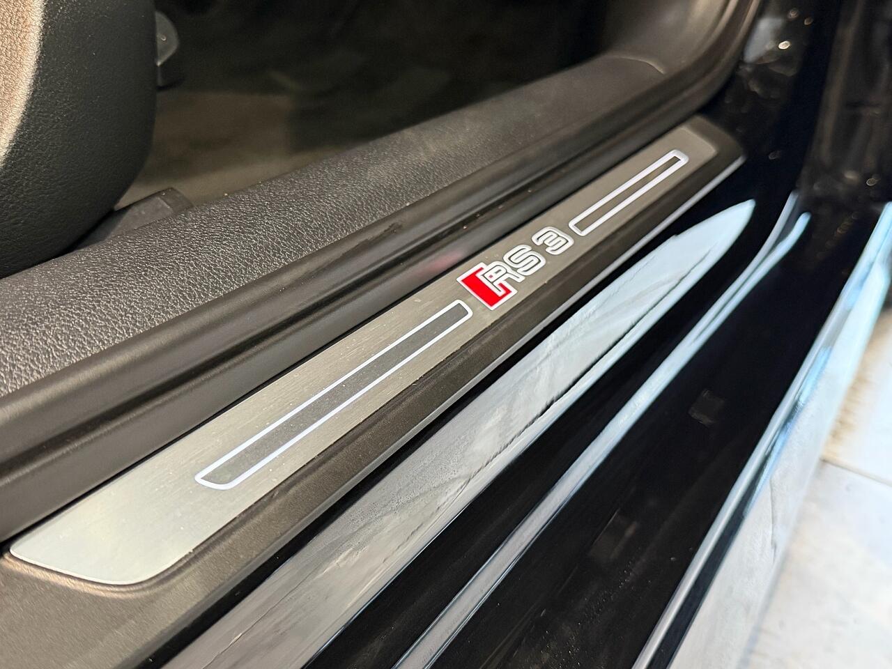 Used Audi RS3 2018 for sale - 76866082: Photo 13