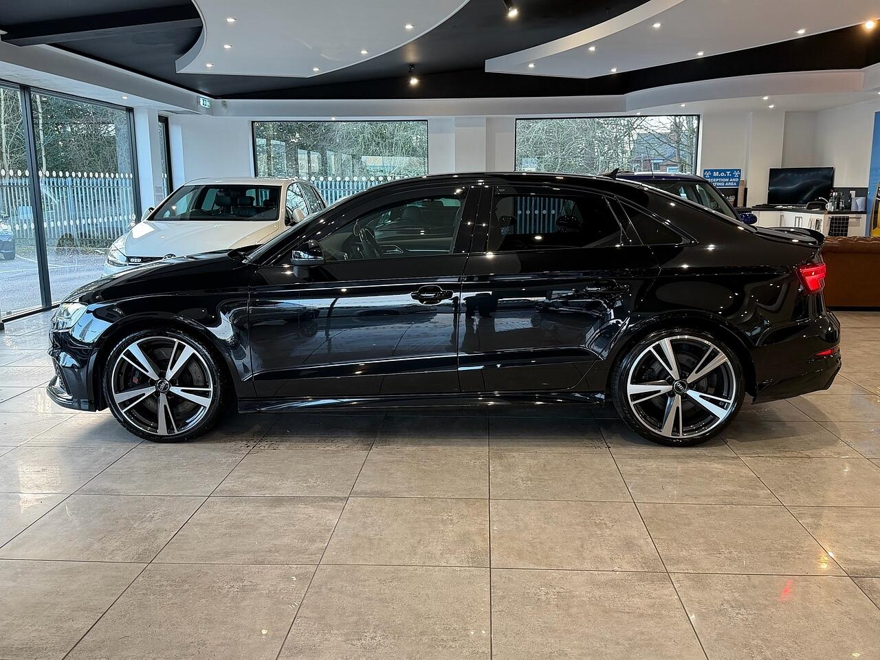 Used Audi RS3 2018 for sale - 76866082: Photo 4