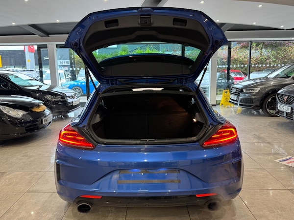 Used Volkswagen Scirocco for sale - 76270369: Photo 6