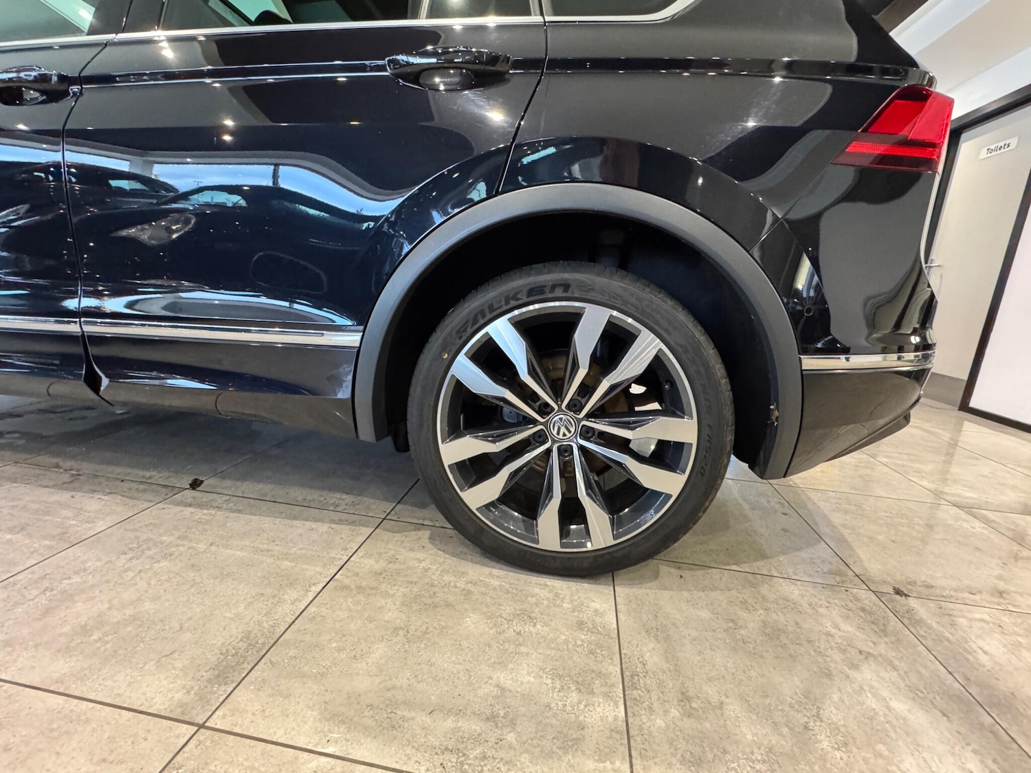 Used Volkswagen Tiguan 2020 for sale - 76645015: Photo 24