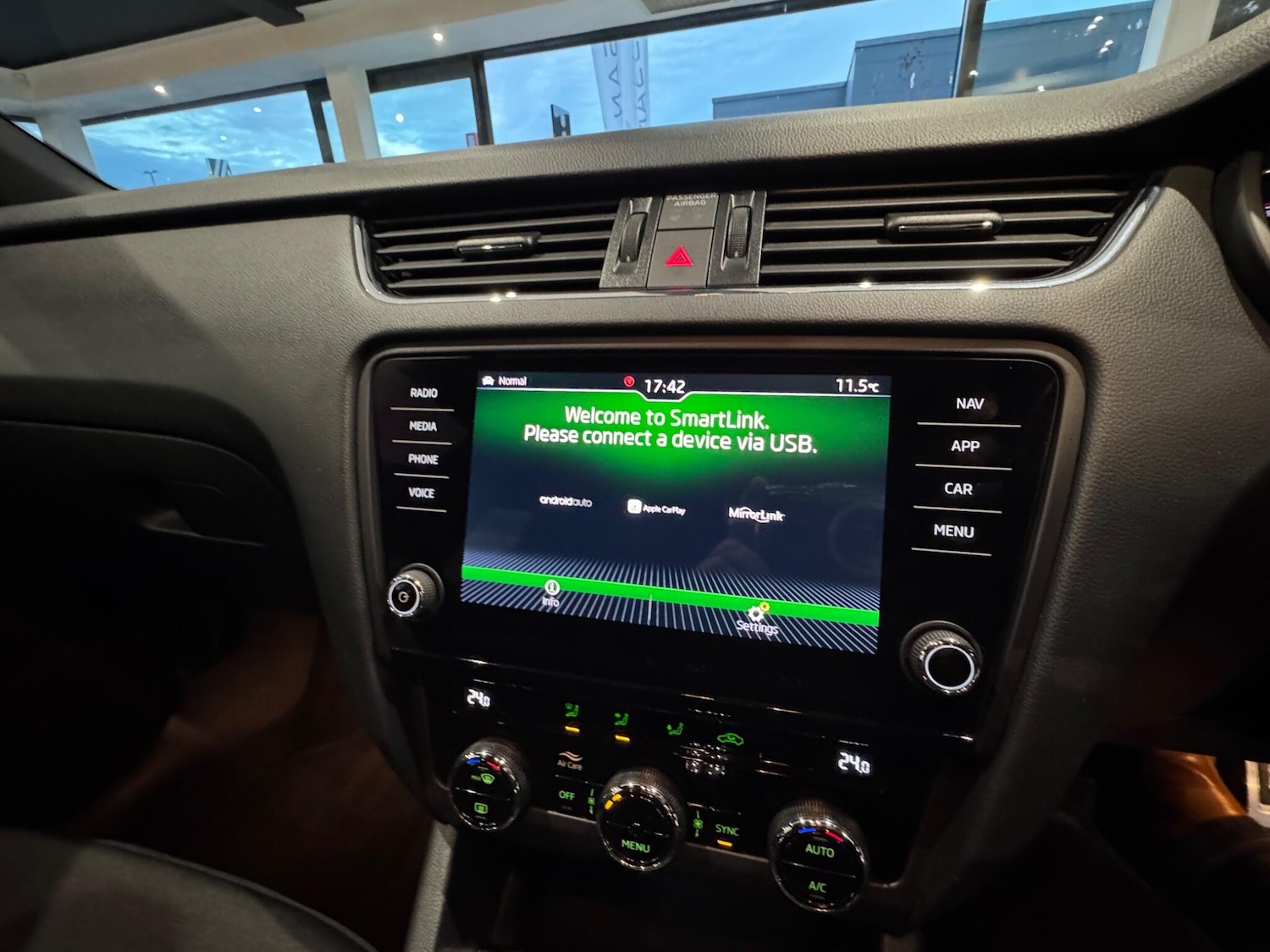 Used Skoda Octavia 2018 for sale - 76388926: Photo 21