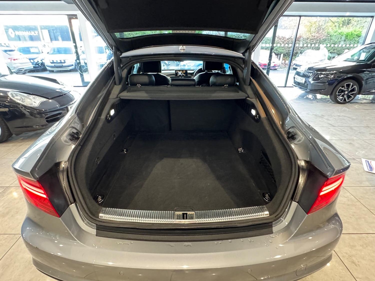 Used Audi A7 2016 for sale - 76522515: Photo 12