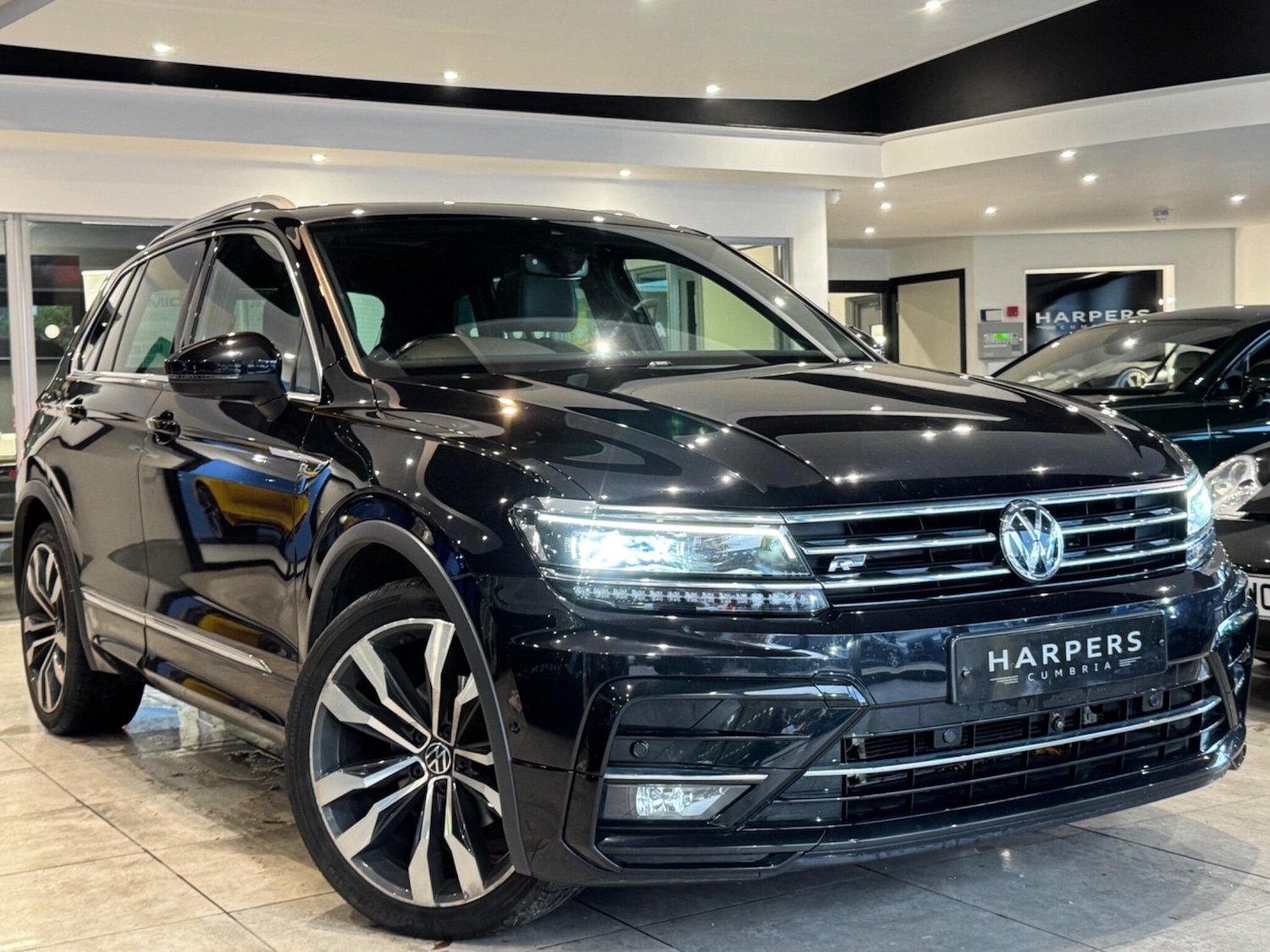 Used Volkswagen Tiguan 2021 for sale - 76388219: Photo 1
